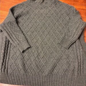 Mer Sea olive green Cable Knit turtleneck Sweater worn once one size